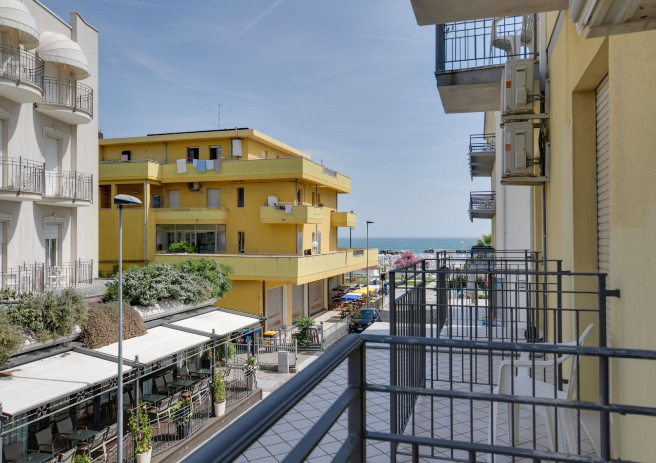 media.camere-comunicanti-numi1